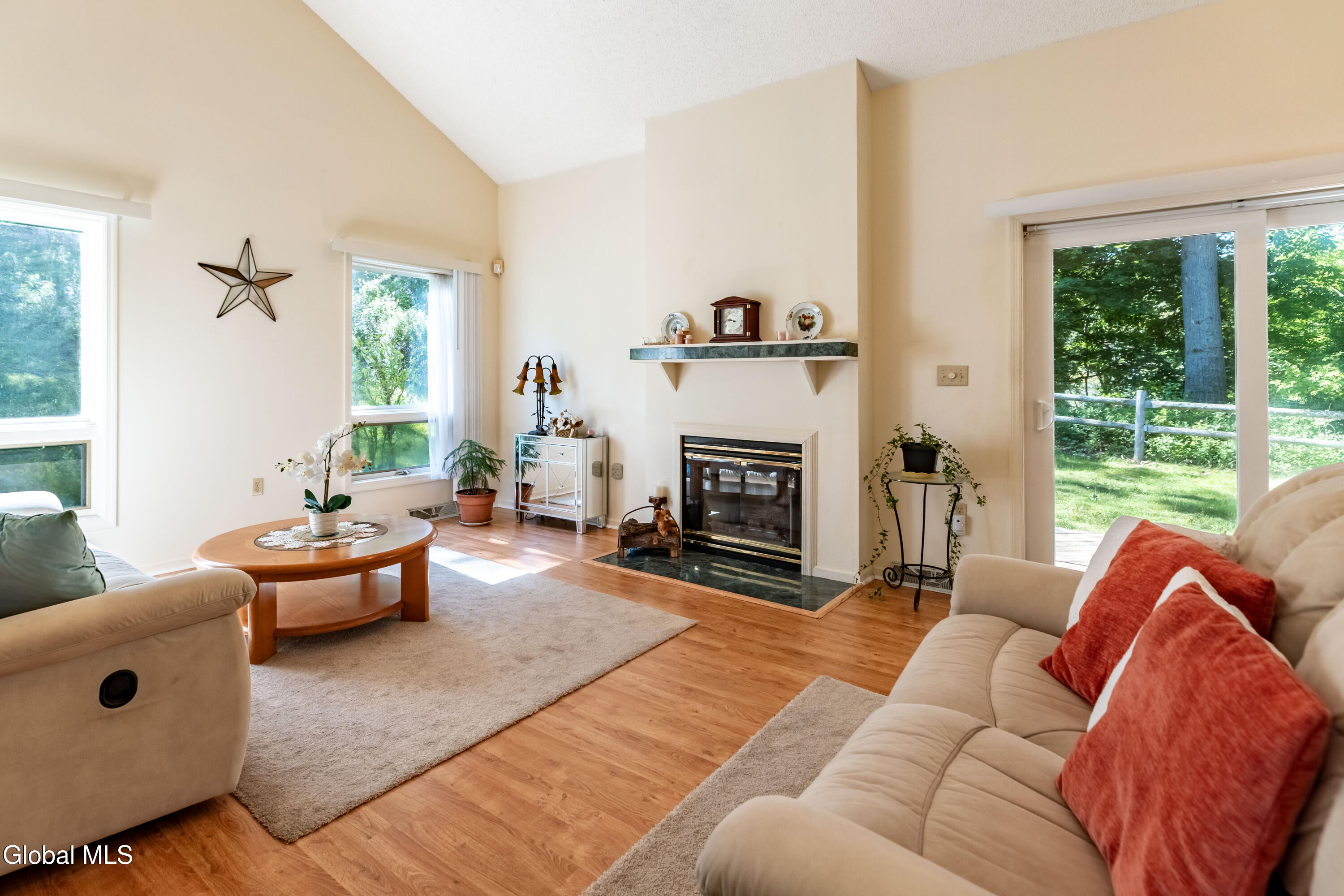 32 Lillian Lane Troy NY 12180