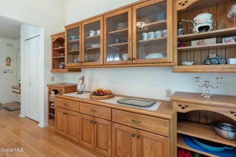 32 Lillian Lane Troy NY 12180