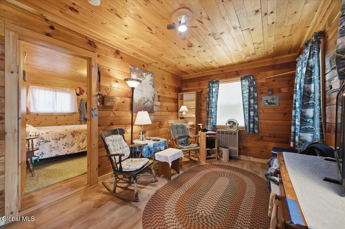 7189 U.s. 9 Chestertown NY 12817