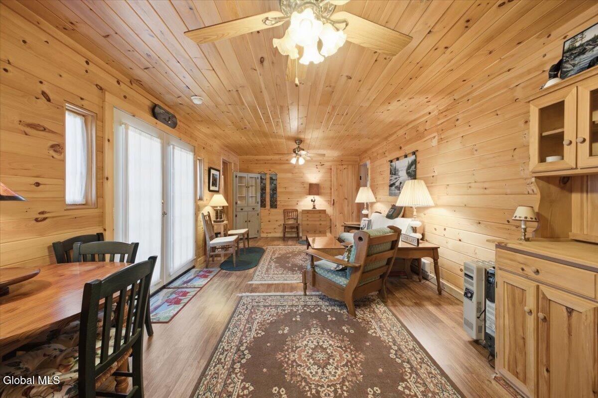 7189 U.s. 9 Chestertown NY 12817