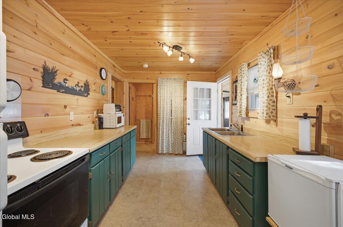 7189 U.s. 9 Chestertown NY 12817