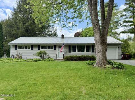 9 Reservoir Drive Queensbury NY 12804