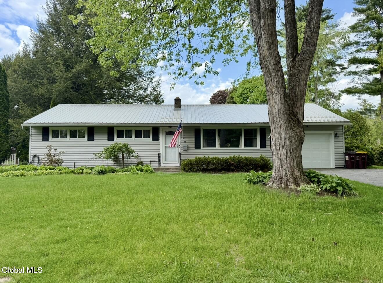 9 Reservoir Drive Queensbury NY 12804