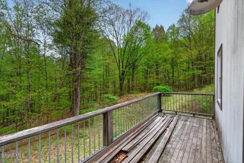 235 Colfax Road Cambridge NY 12816