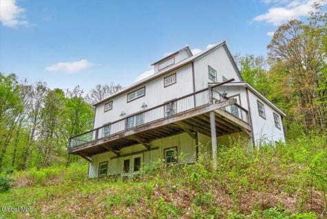 235 Colfax Road Cambridge NY 12816