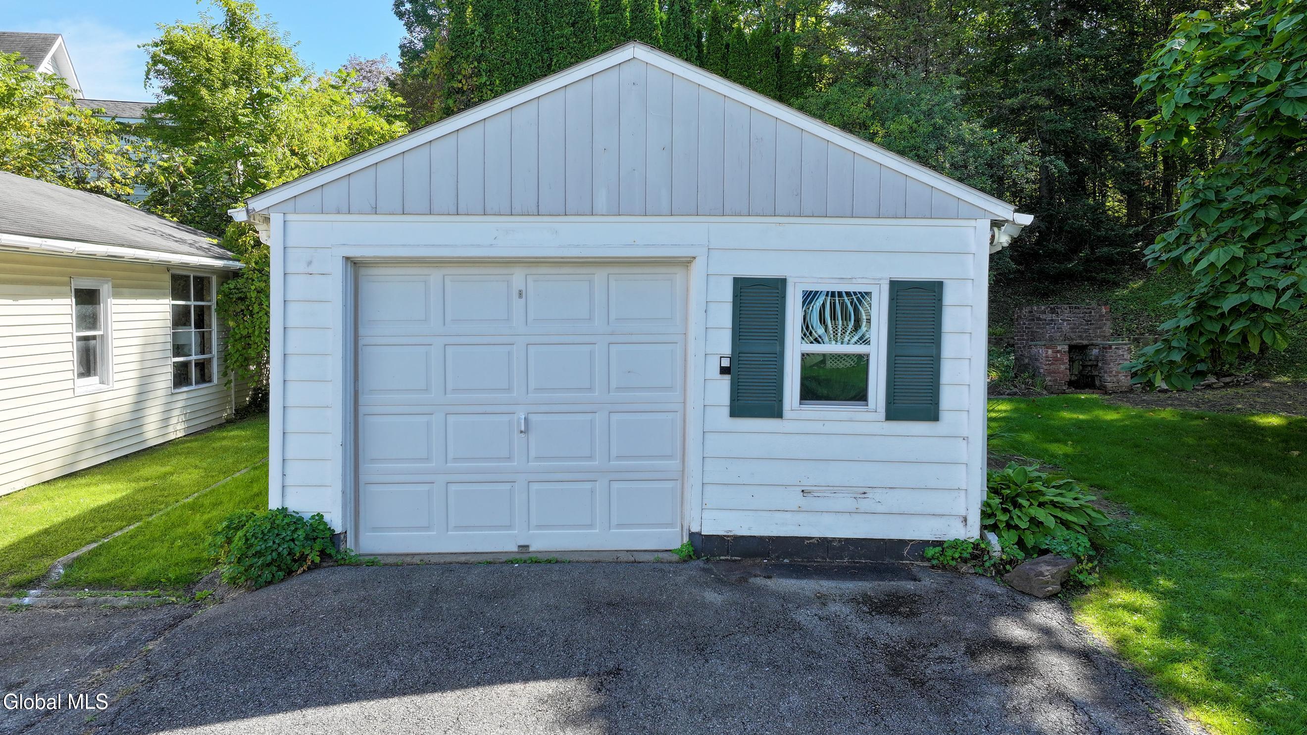 92 Champlain Avenue Ticonderoga NY 12883
