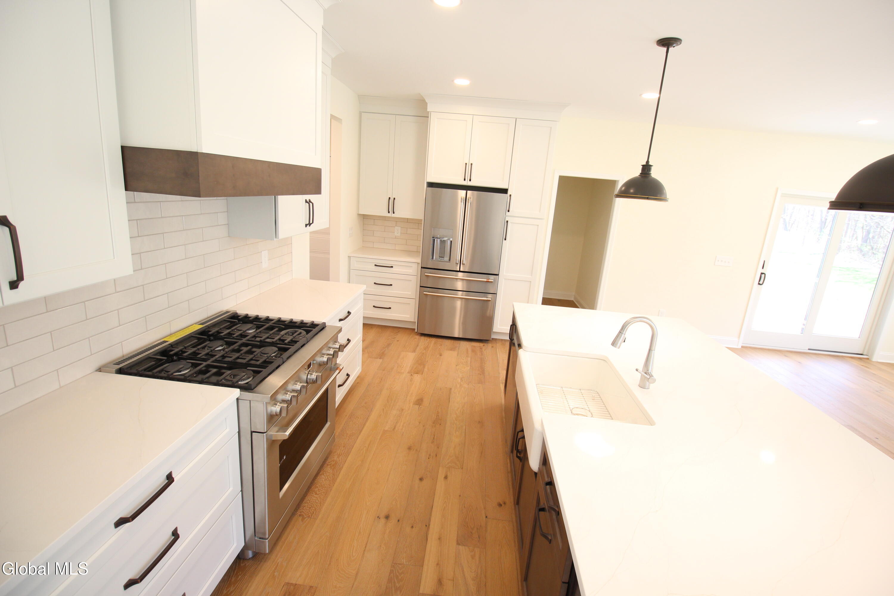 13 A Wyatt's Way Clifton Park NY 12065