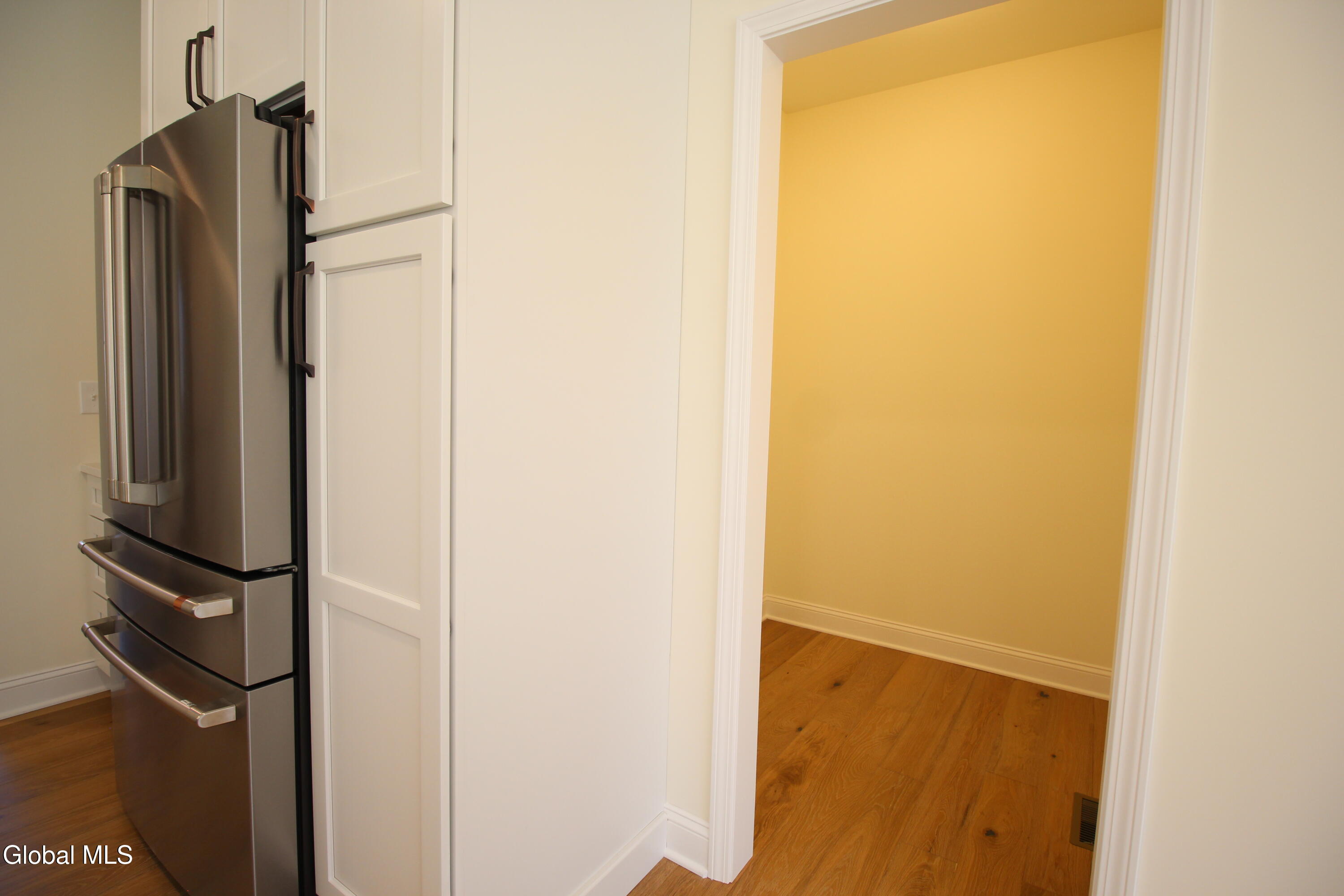 13 A Wyatt's Way Clifton Park NY 12065