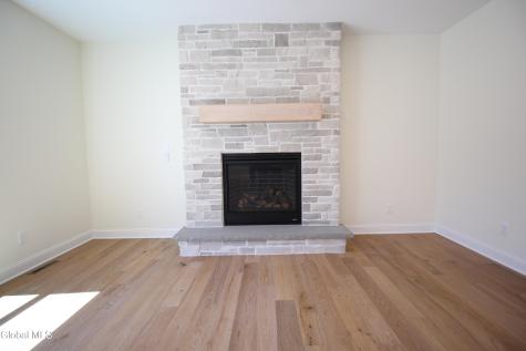 13 A Wyatt's Way Clifton Park NY 12065
