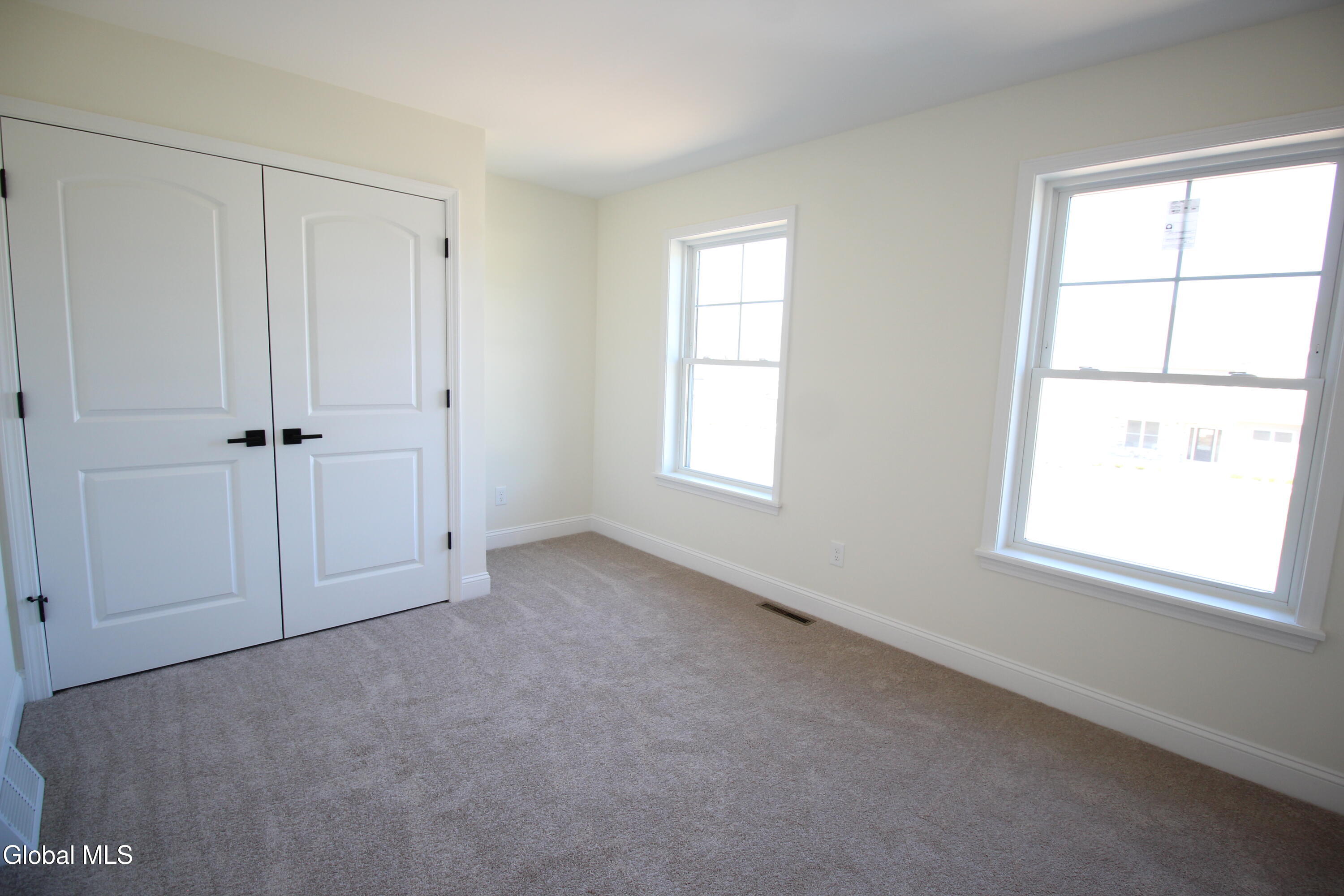 13 A Wyatt's Way Clifton Park NY 12065