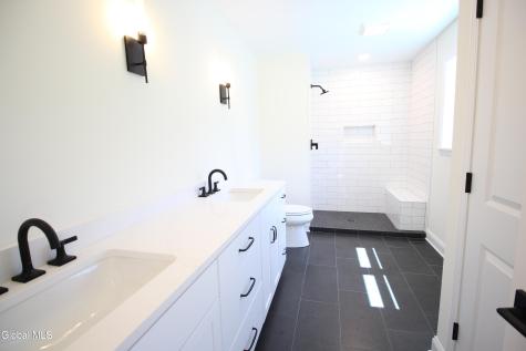 13 A Wyatt's Way Clifton Park NY 12065