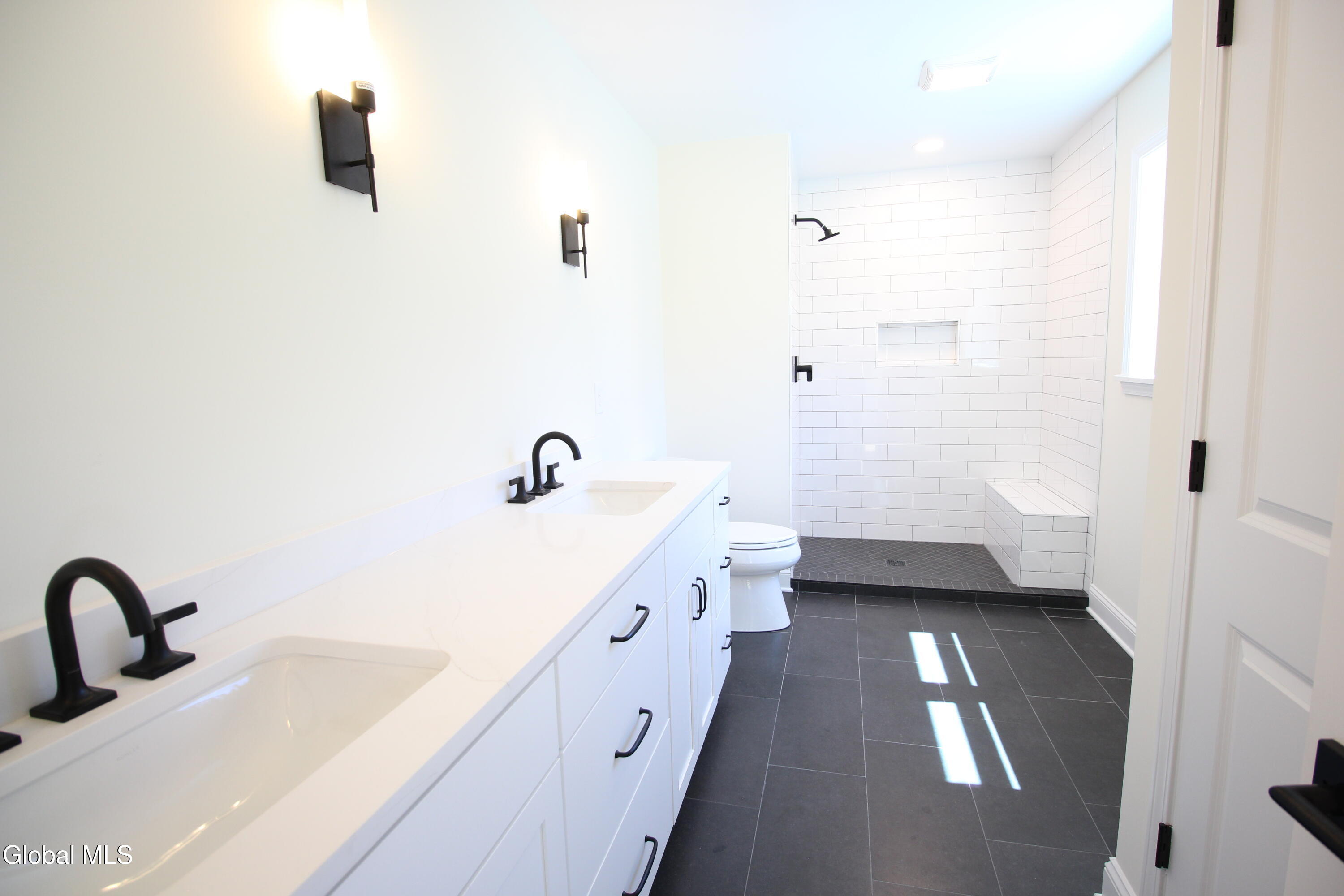 13 A Wyatt's Way Clifton Park NY 12065