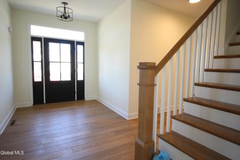 13 A Wyatt's Way Clifton Park NY 12065