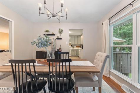 7 Acorn Avenue Clifton Park NY 12065