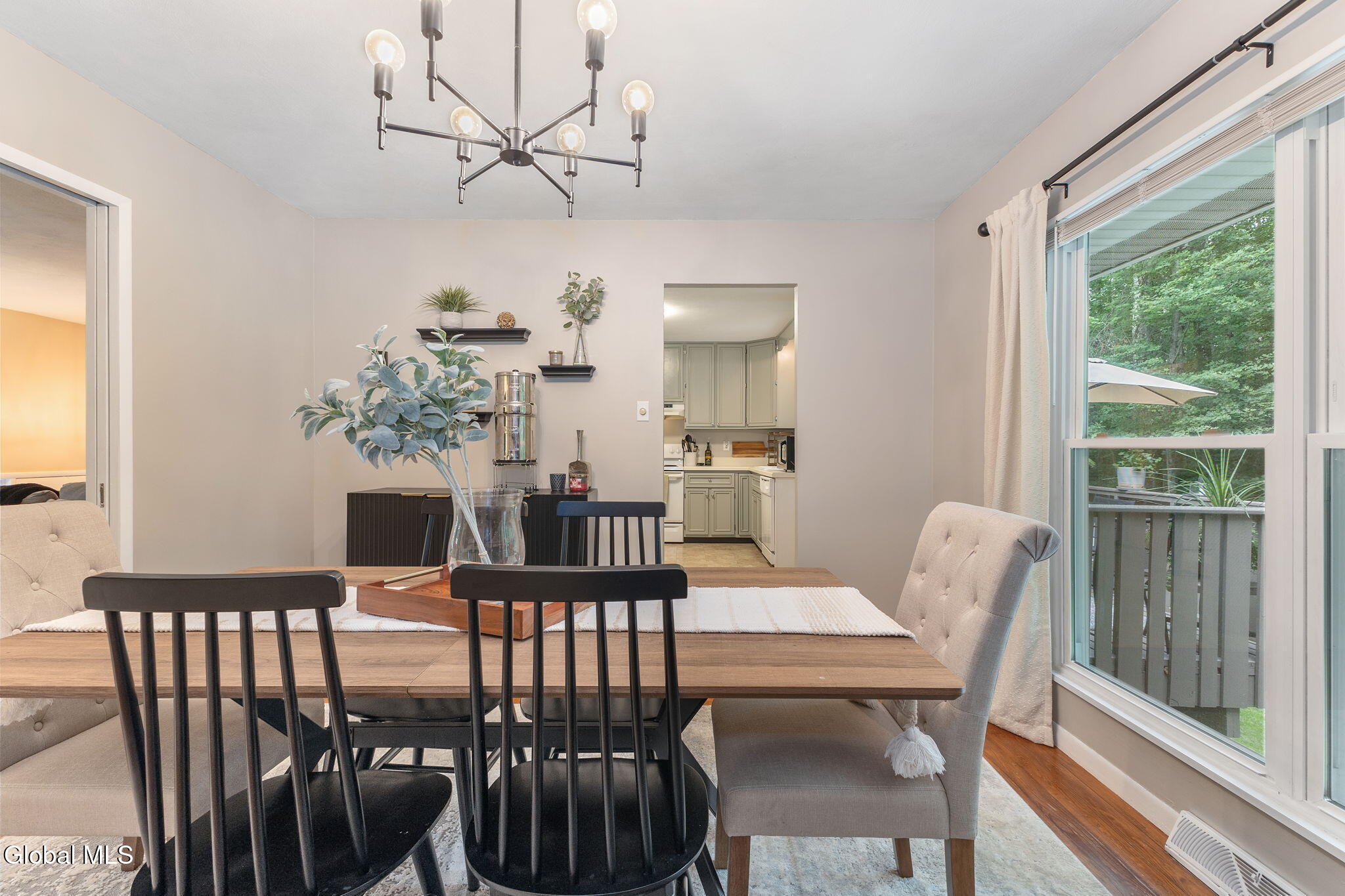 7 Acorn Avenue Clifton Park NY 12065