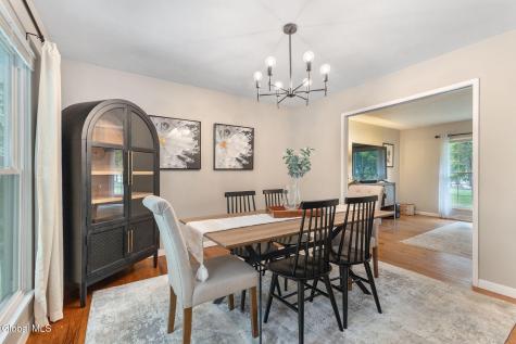 7 Acorn Avenue Clifton Park NY 12065