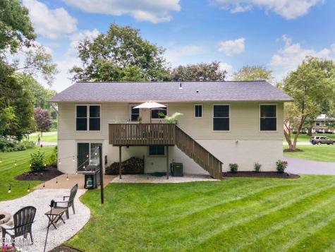 7 Acorn Avenue Clifton Park NY 12065