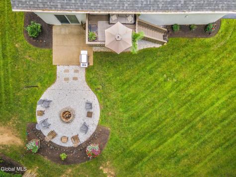 7 Acorn Avenue Clifton Park NY 12065