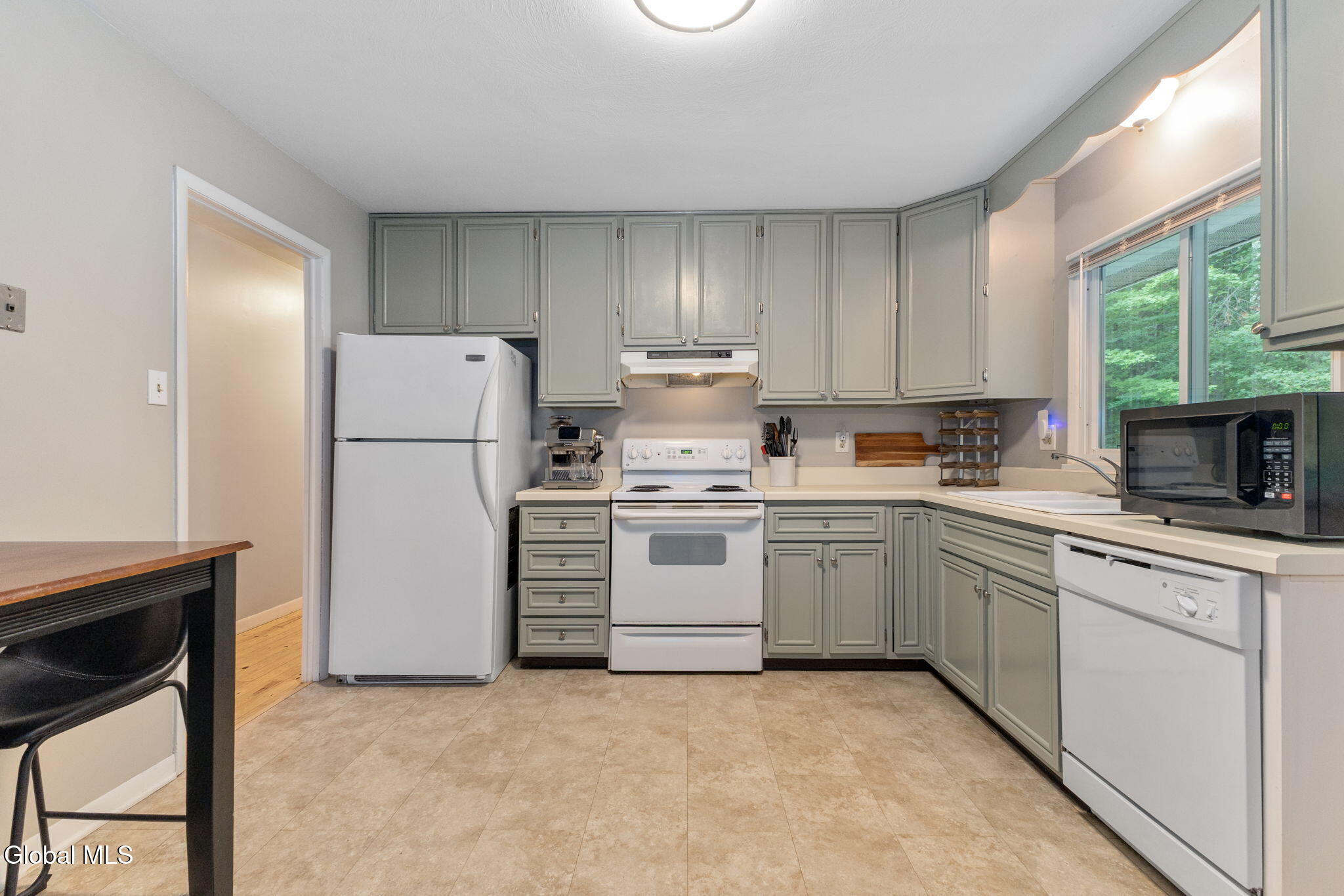 7 Acorn Avenue Clifton Park NY 12065