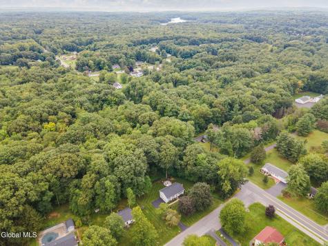 7 Acorn Avenue Clifton Park NY 12065