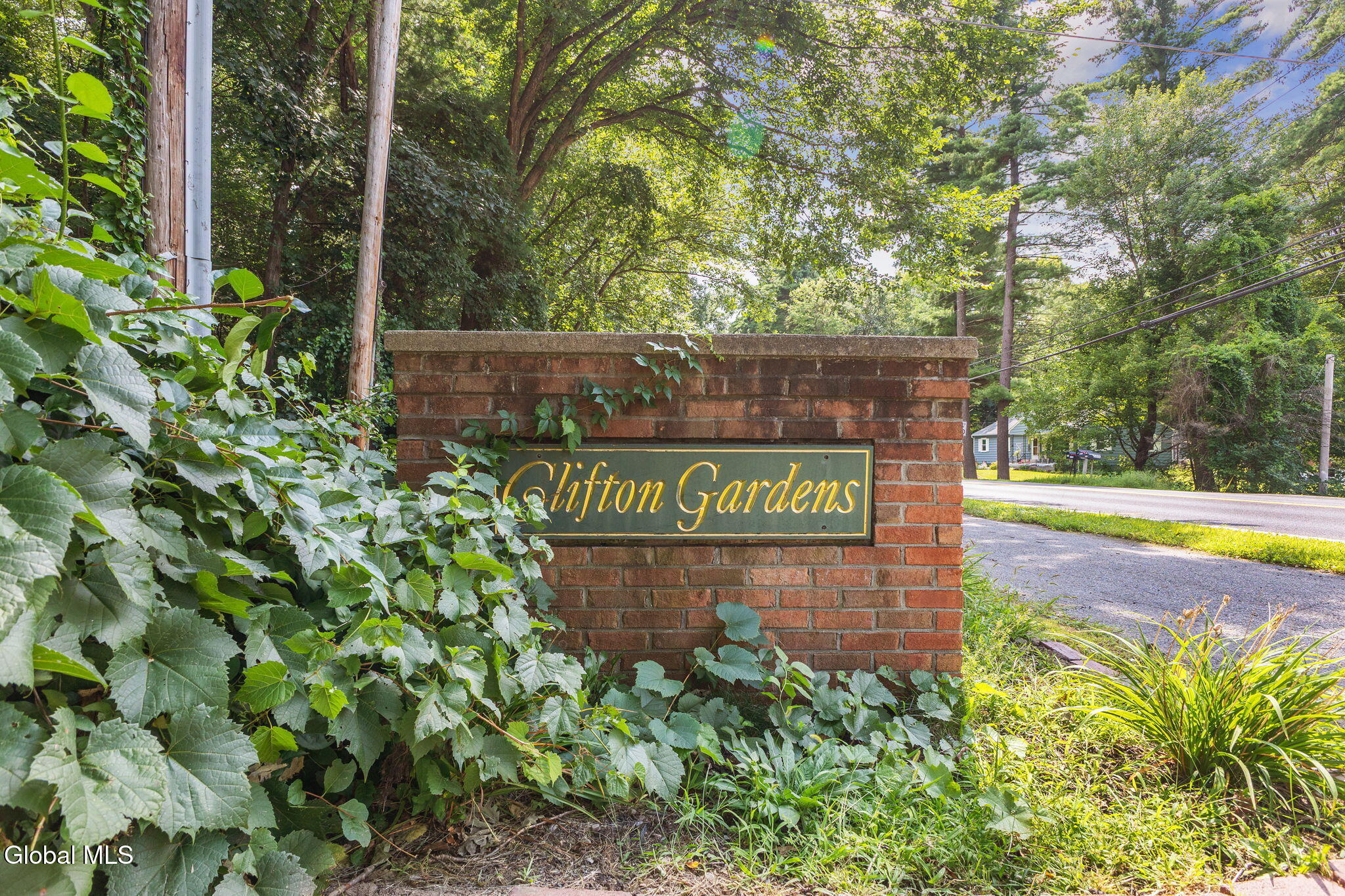 7 Acorn Avenue Clifton Park NY 12065