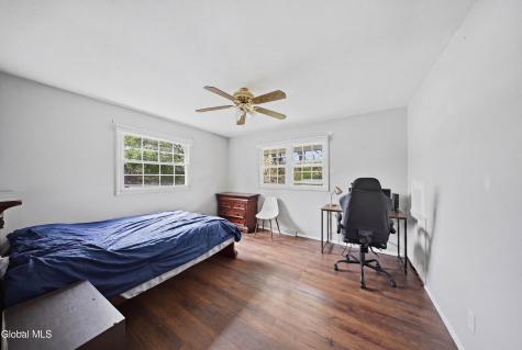21 Twilight Terrace Loudonville NY 12211