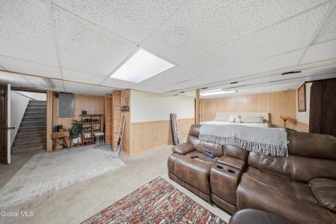 21 Twilight Terrace Loudonville NY 12211