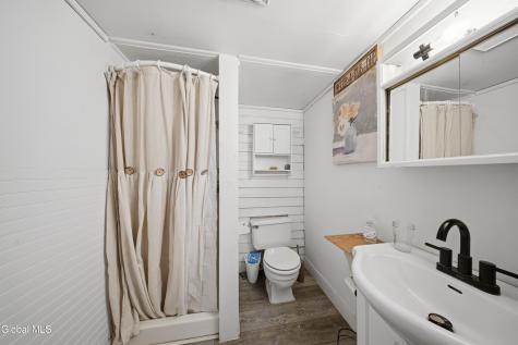 21 Twilight Terrace Loudonville NY 12211