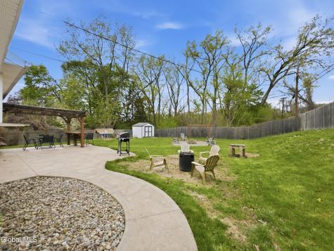 21 Twilight Terrace Loudonville NY 12211