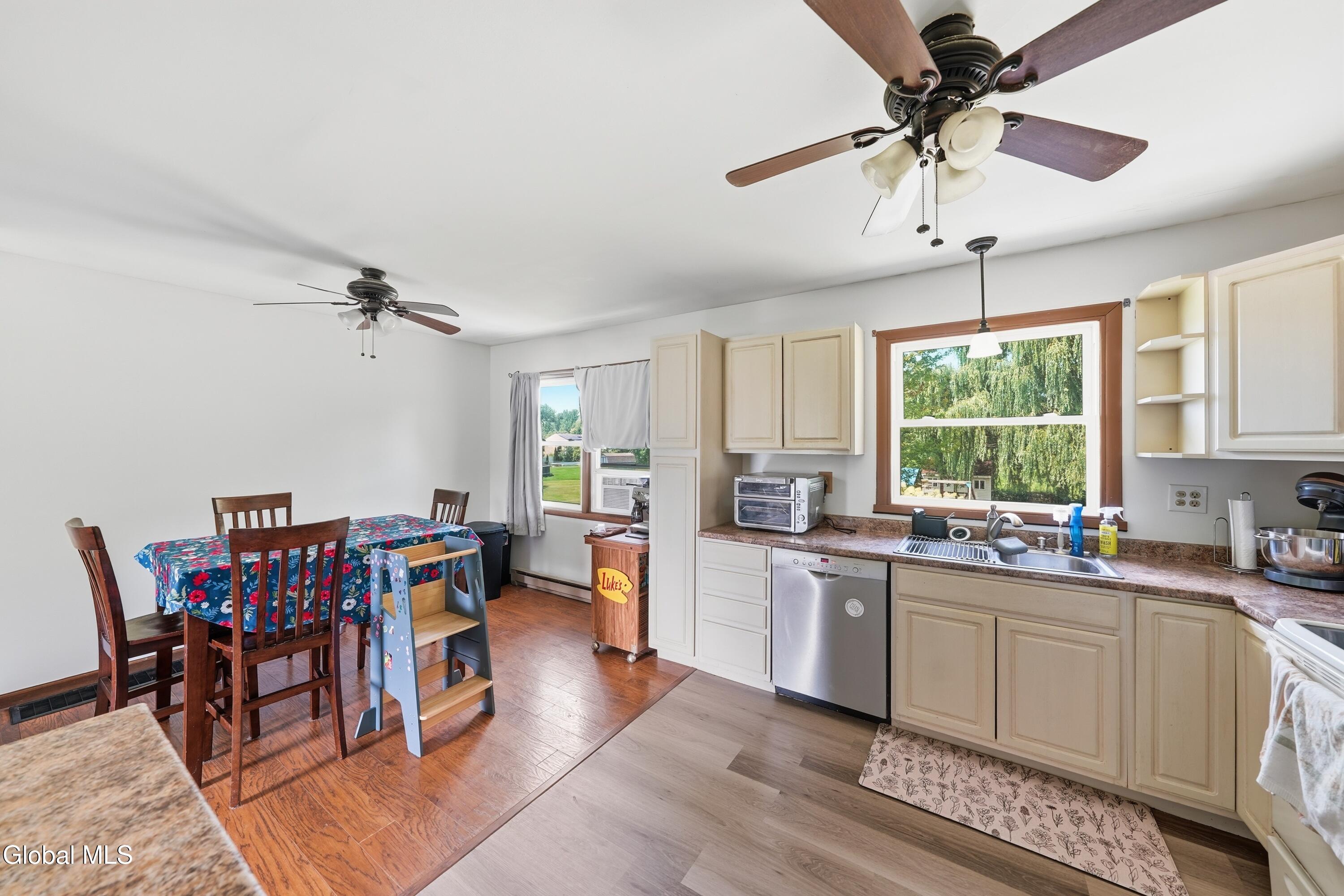 5 Suncrest Drive Waterford NY 12188