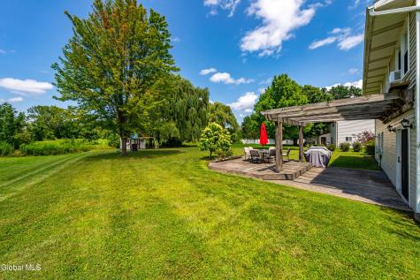 5 Suncrest Drive Waterford NY 12188