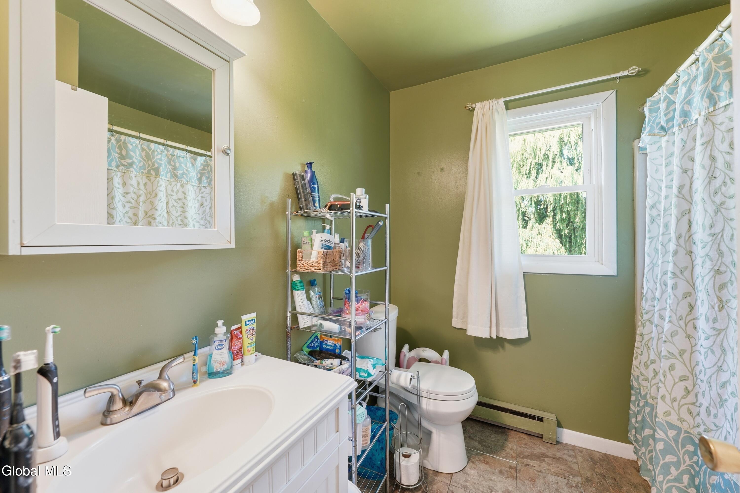5 Suncrest Drive Waterford NY 12188