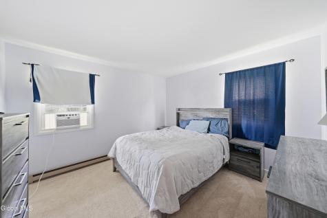 5 Suncrest Drive Waterford NY 12188