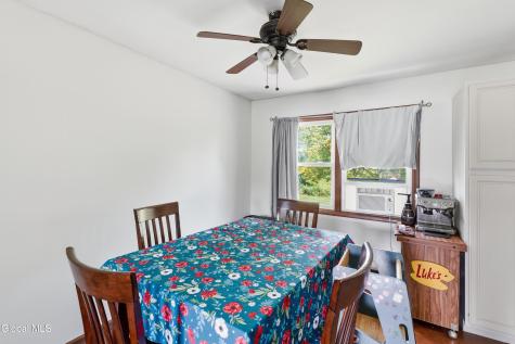 5 Suncrest Drive Waterford NY 12188