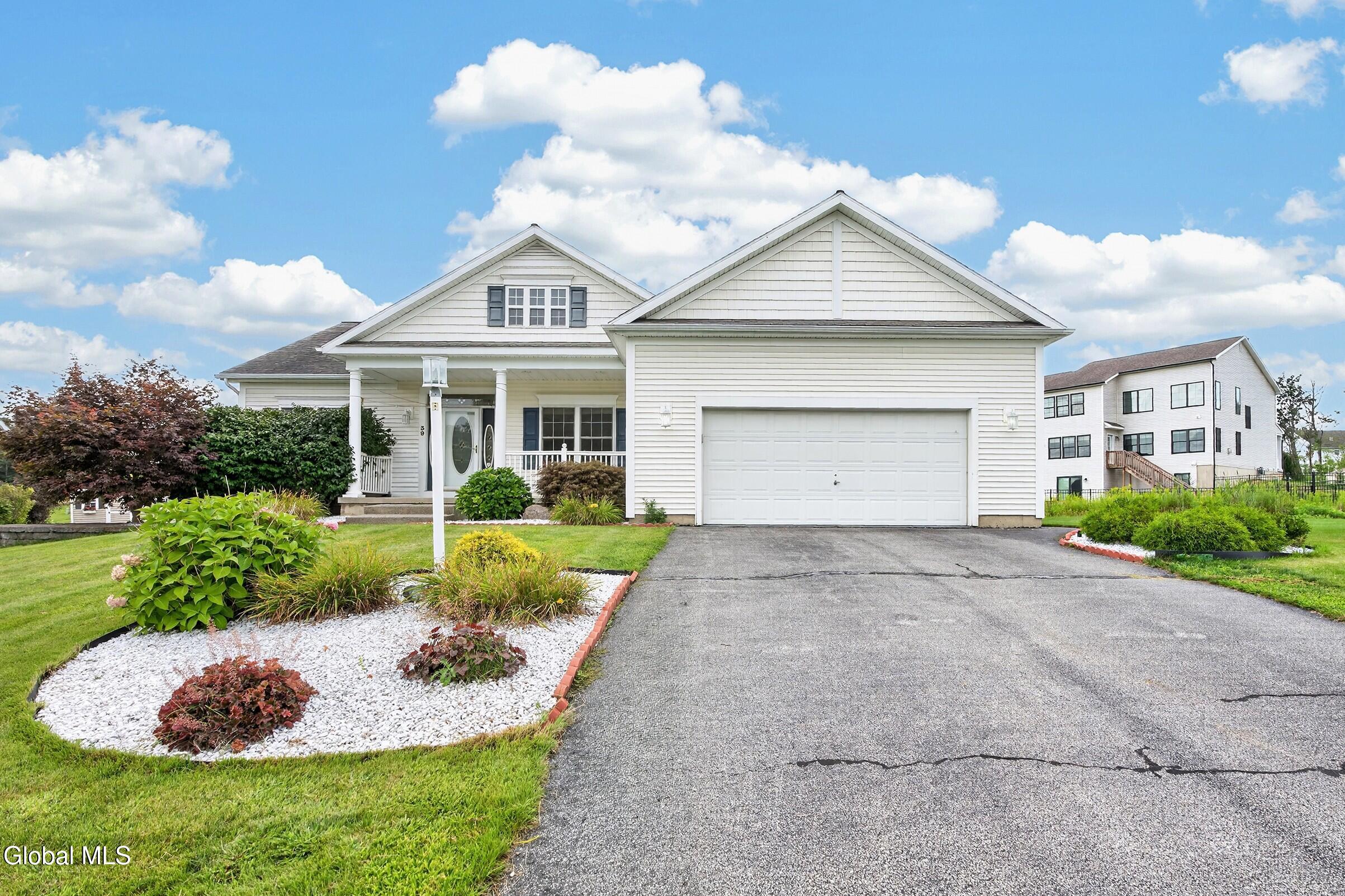 39 Schwaber Drive Niskayuna NY 12309