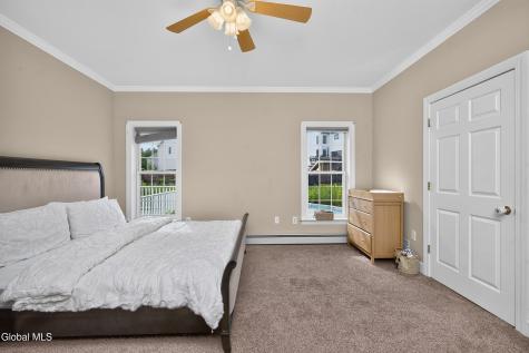 39 Schwaber Drive Niskayuna NY 12309