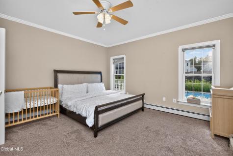 39 Schwaber Drive Niskayuna NY 12309