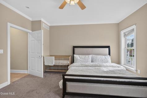39 Schwaber Drive Niskayuna NY 12309