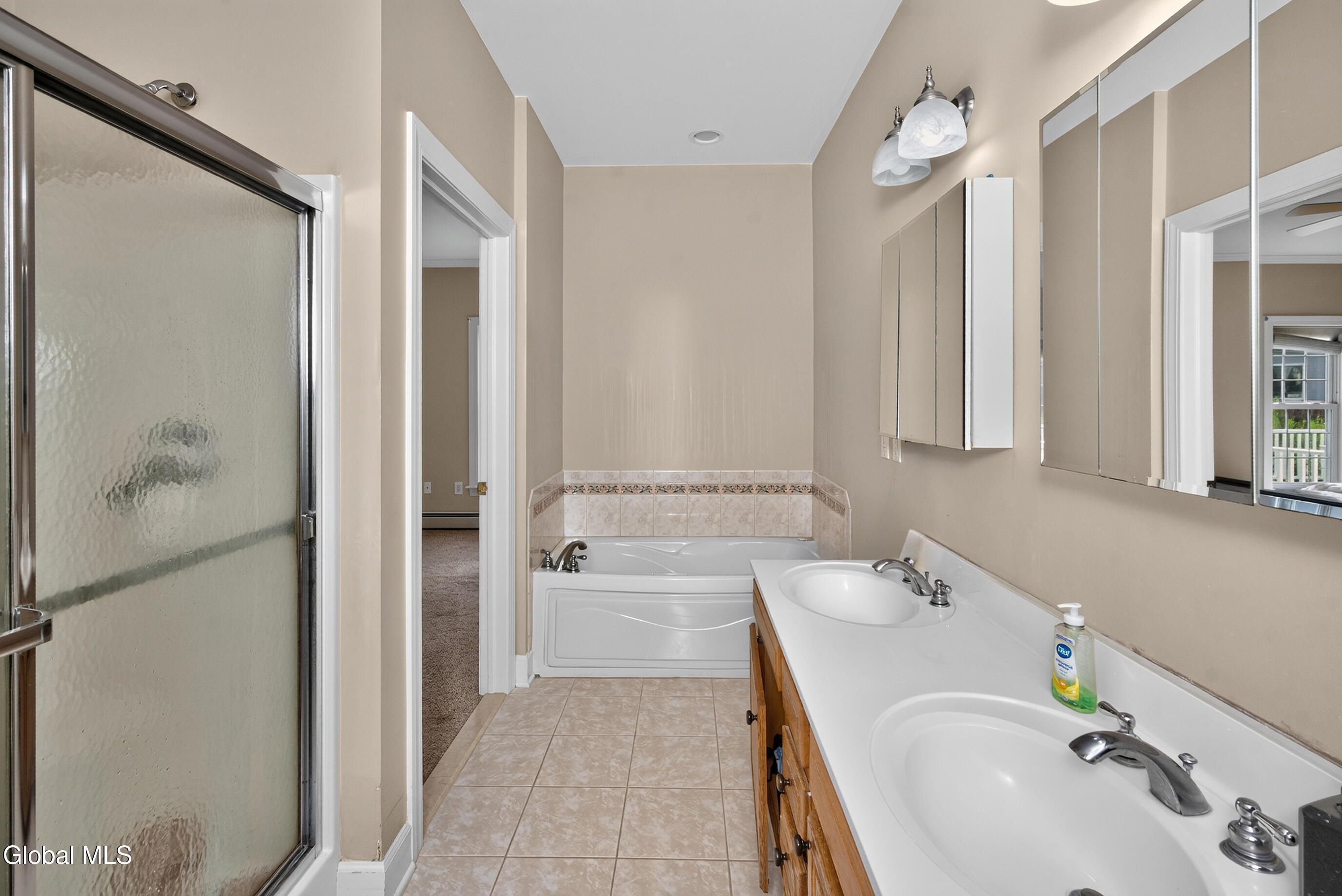 39 Schwaber Drive Niskayuna NY 12309