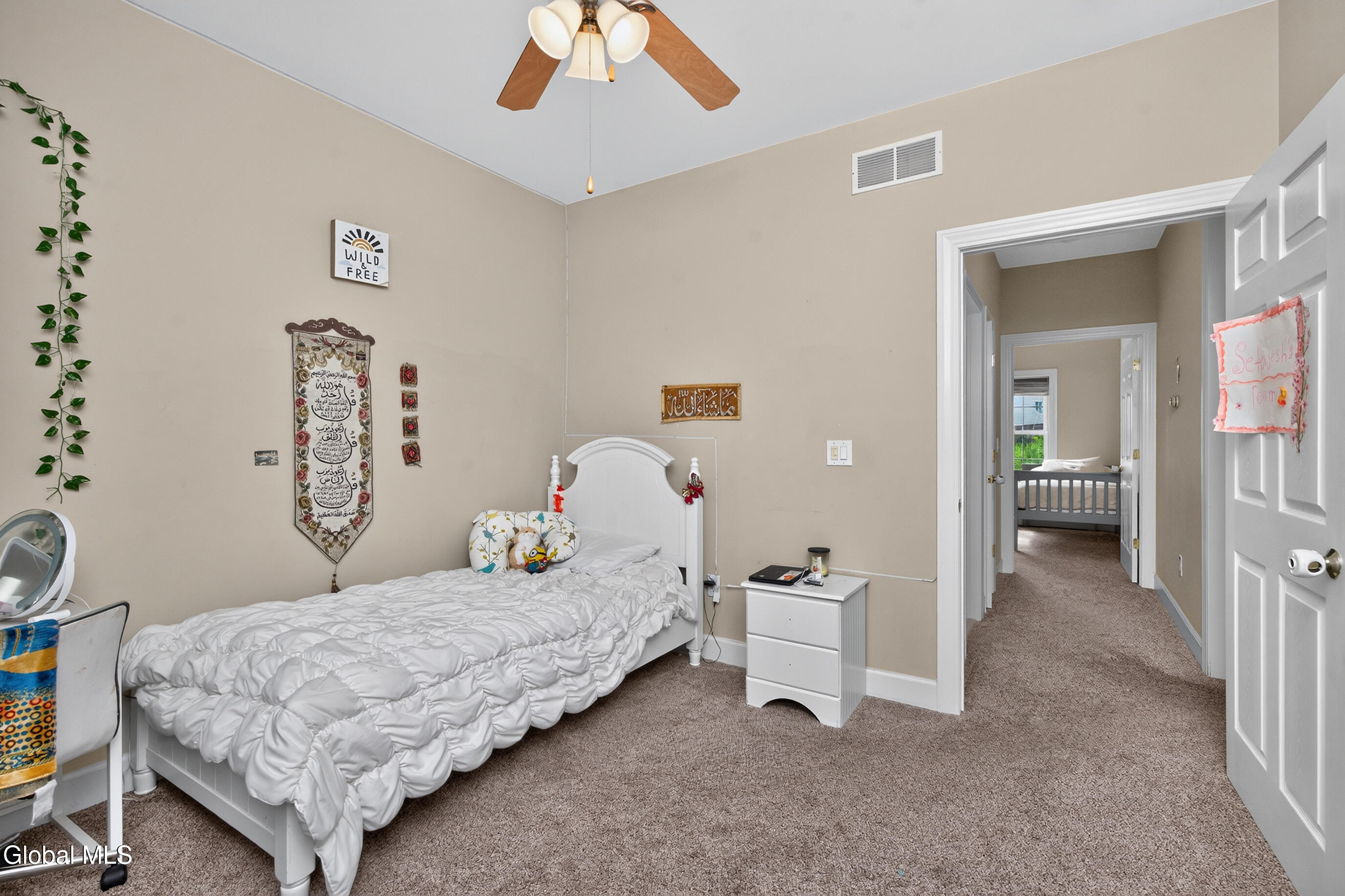 39 Schwaber Drive Niskayuna NY 12309
