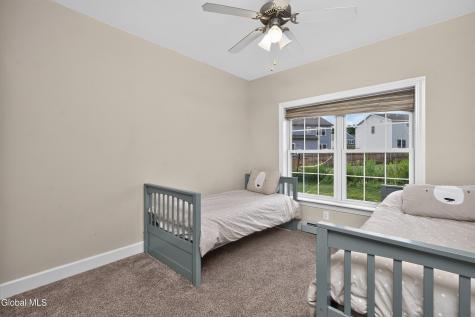 39 Schwaber Drive Niskayuna NY 12309