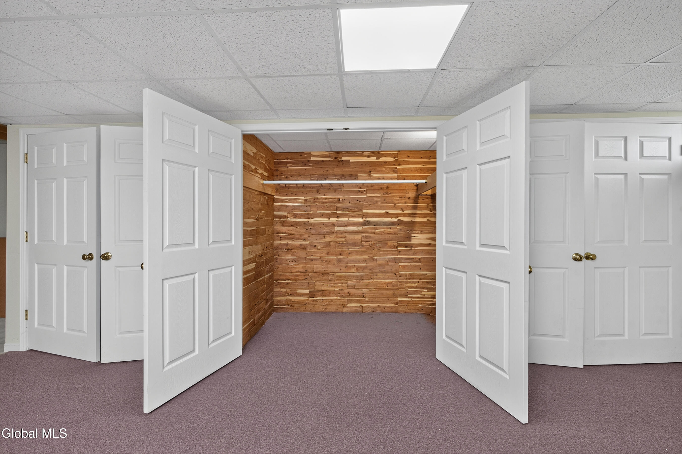 39 Schwaber Drive Niskayuna NY 12309