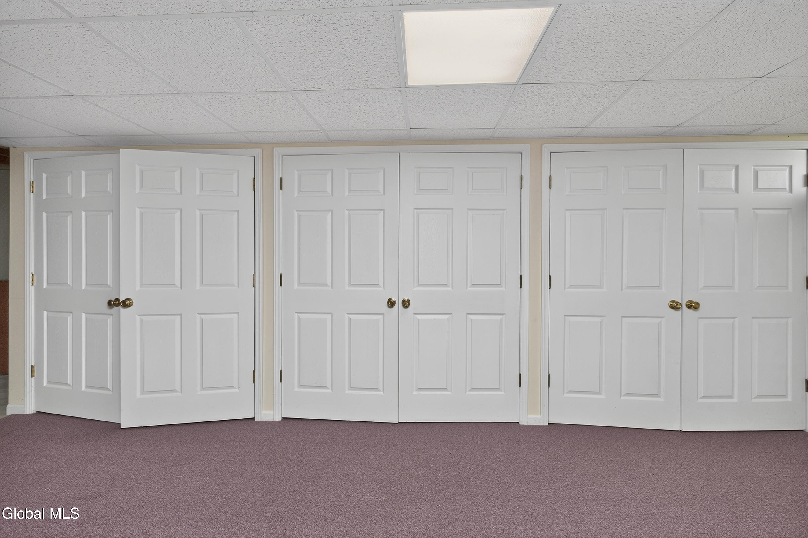 39 Schwaber Drive Niskayuna NY 12309