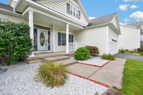 39 Schwaber Drive Niskayuna NY 12309