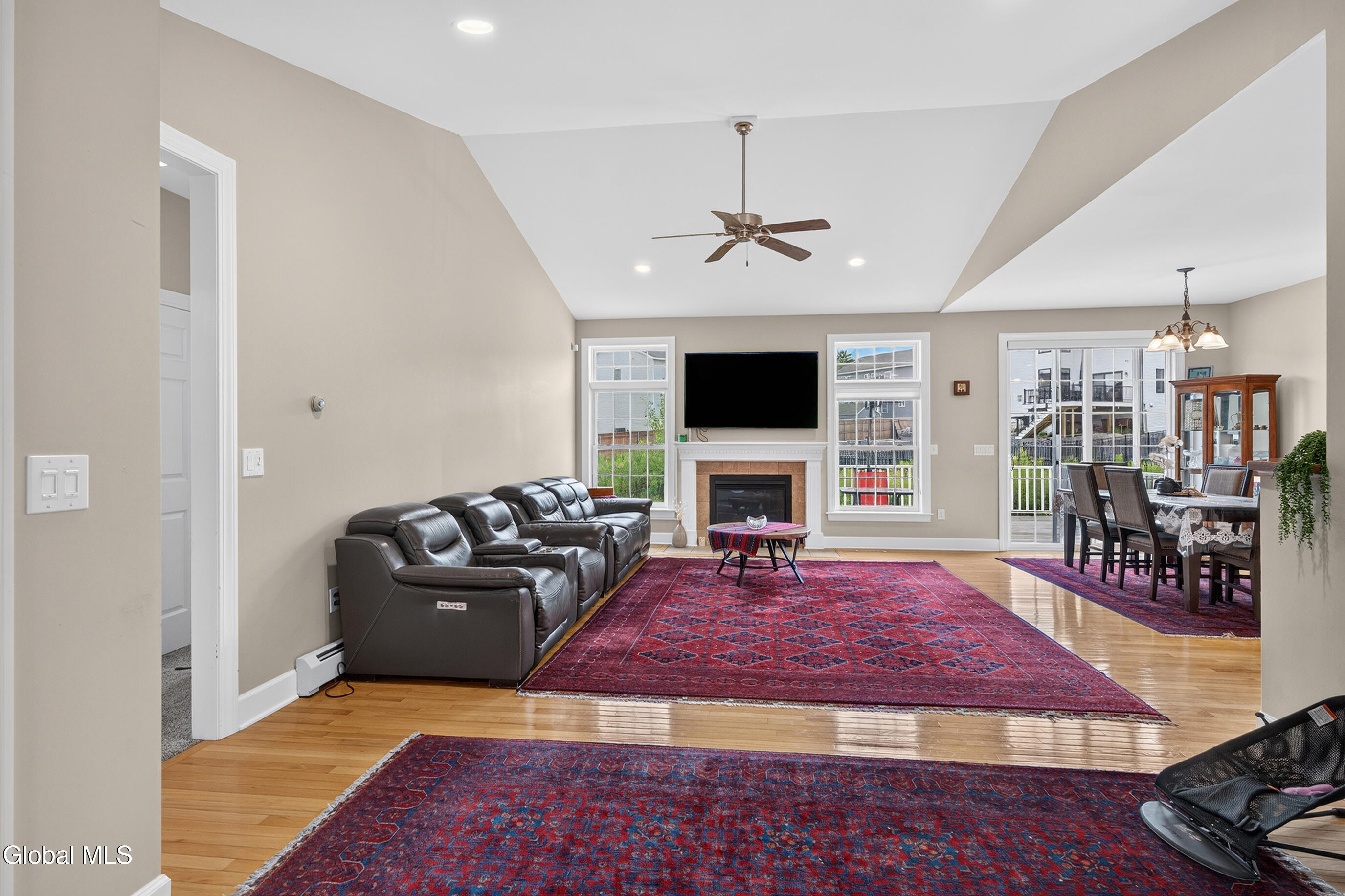 39 Schwaber Drive Niskayuna NY 12309