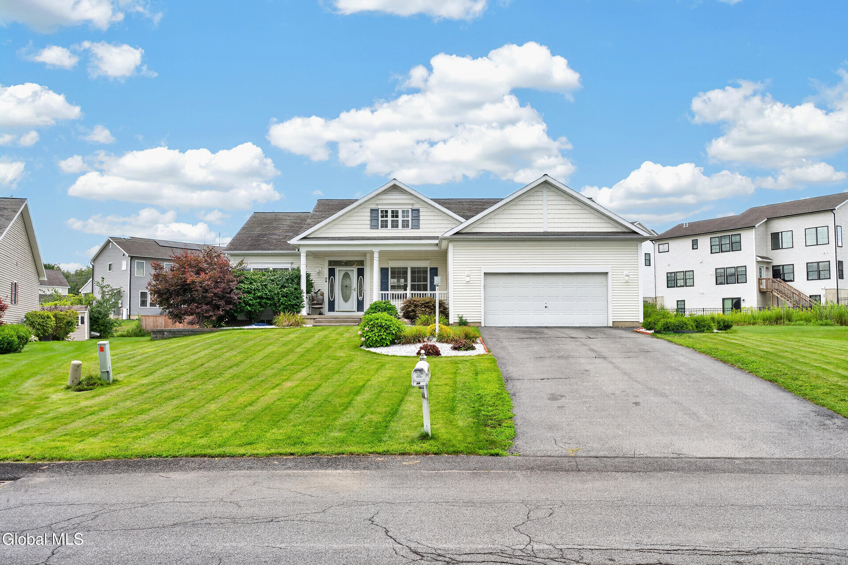39 Schwaber Drive Niskayuna NY 12309
