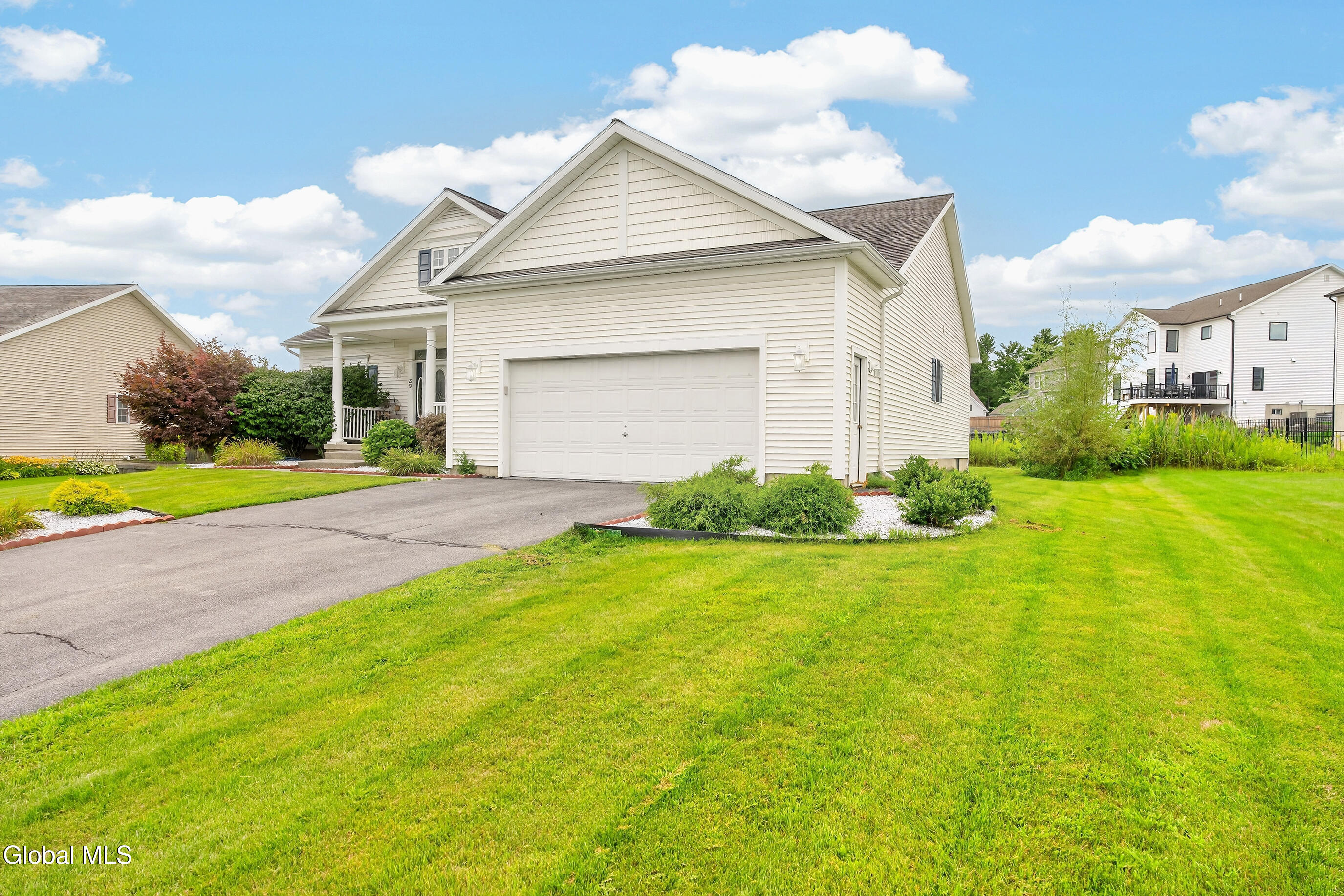 39 Schwaber Drive Niskayuna NY 12309
