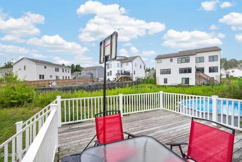 39 Schwaber Drive Niskayuna NY 12309