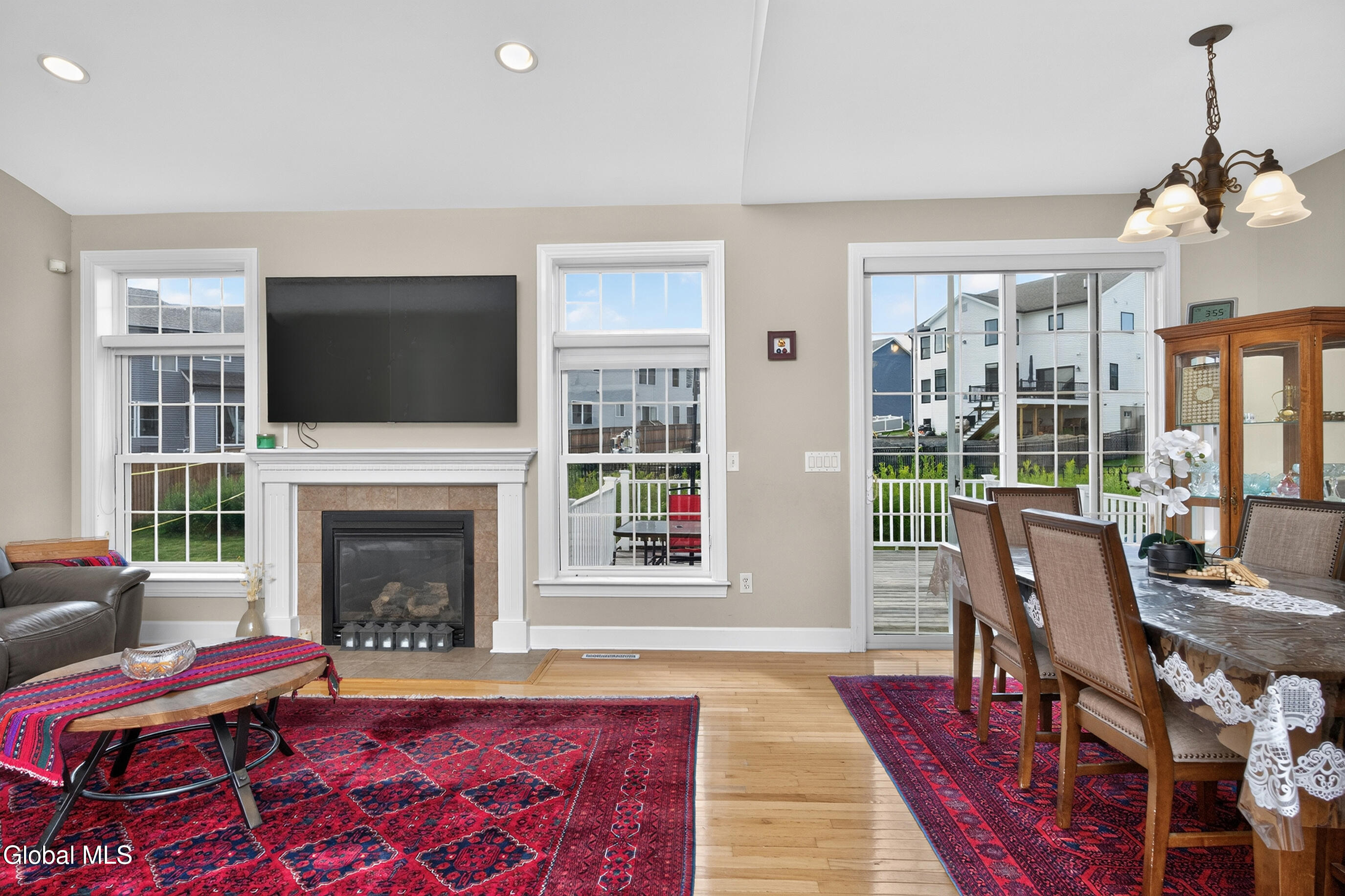 39 Schwaber Drive Niskayuna NY 12309