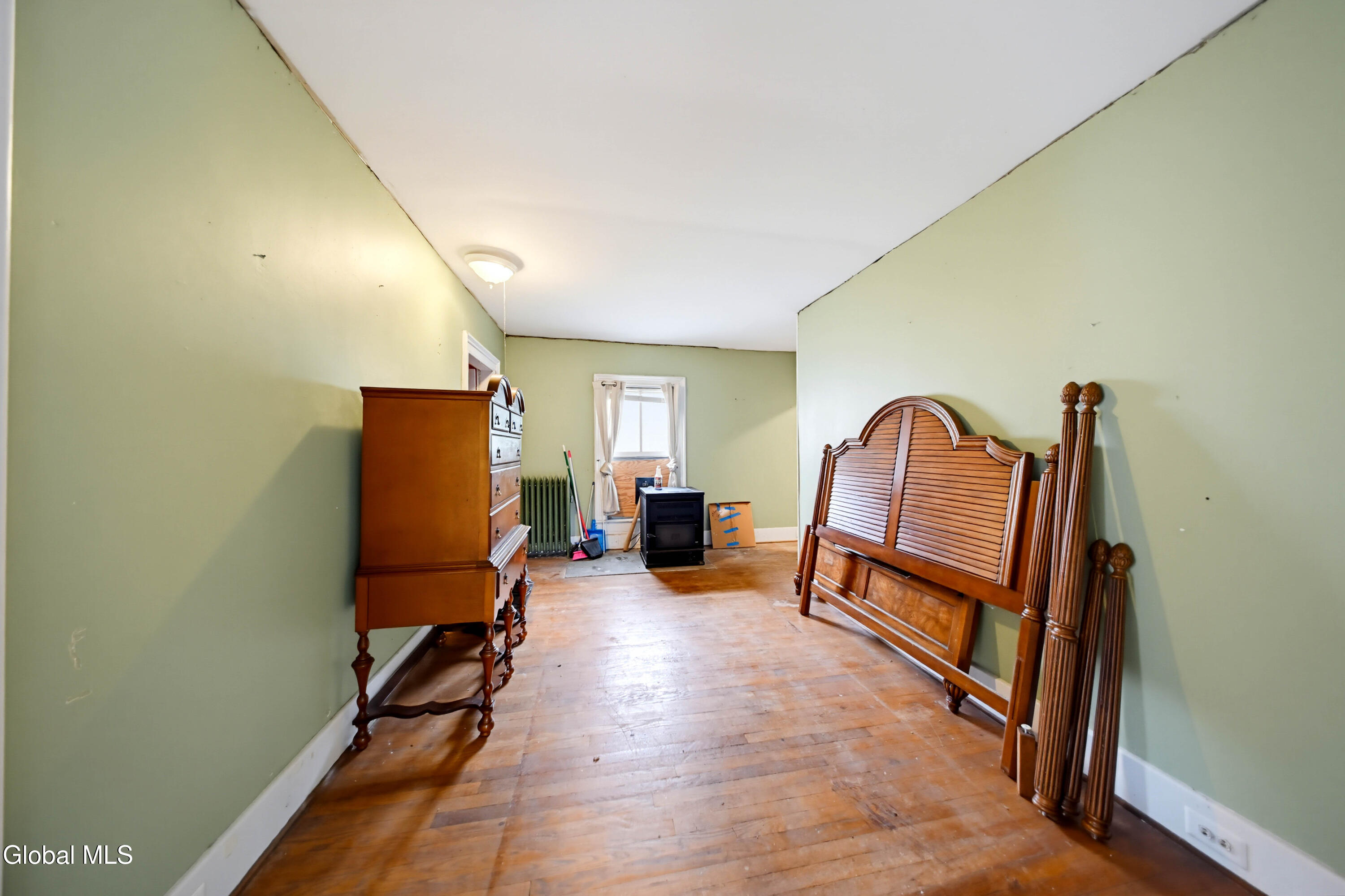 16 114th Street Troy NY 12182